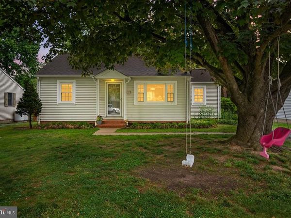 313 OAK STREET, CENTREVILLE, MD 21617