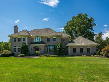 1051 KELSO ROAD, GREAT FALLS, VA 22066