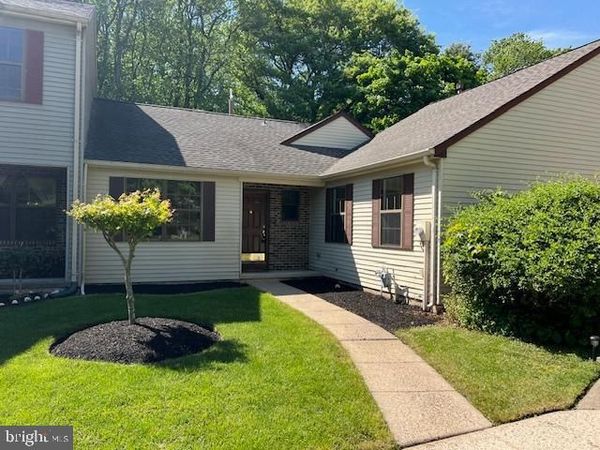 34 BRETSHIRE COURT , MEDFORD, NJ 08055