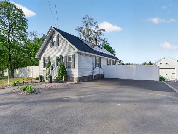 423 Textile Ave, Dracut, MA 01826