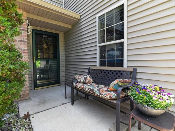 1198 Sawyer Way, Sun Prairie, WI 53590