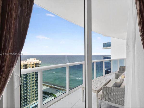 2711 S Ocean Dr , Unit 1901, Hollywood, FL 33019