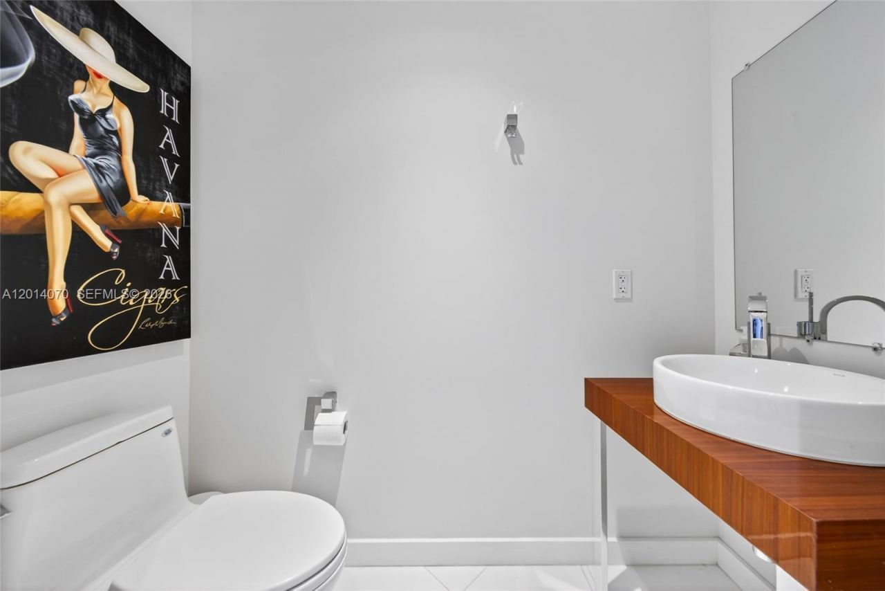 2711 S Ocean Dr , Unit 1901, Hollywood, FL 33019 Photo
