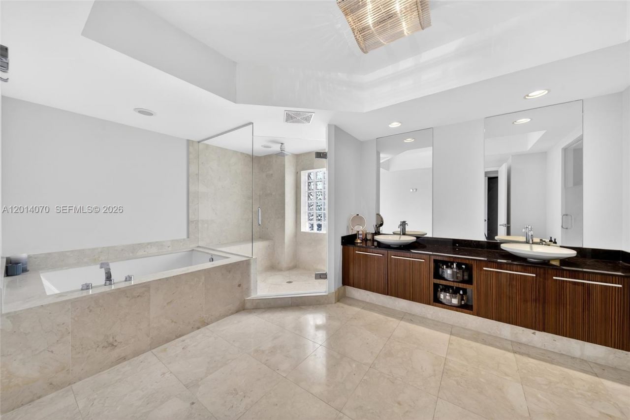 2711 S Ocean Dr , Unit 1901, Hollywood, FL 33019 Photo