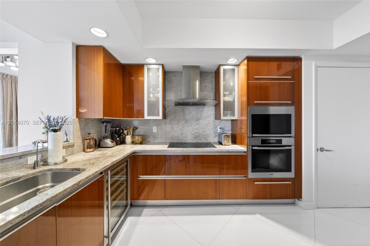 2711 S Ocean Dr , Unit 1901, Hollywood, FL 33019 Photo