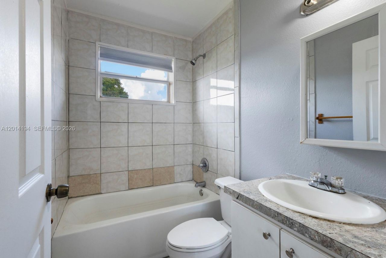 22345 SW 118th Ct, Miami, FL 33170 Photo