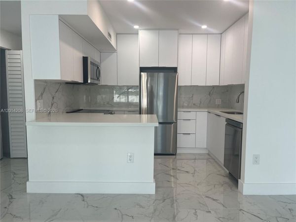 3505 S Ocean Dr, Unit 210, Hollywood, FL 33019