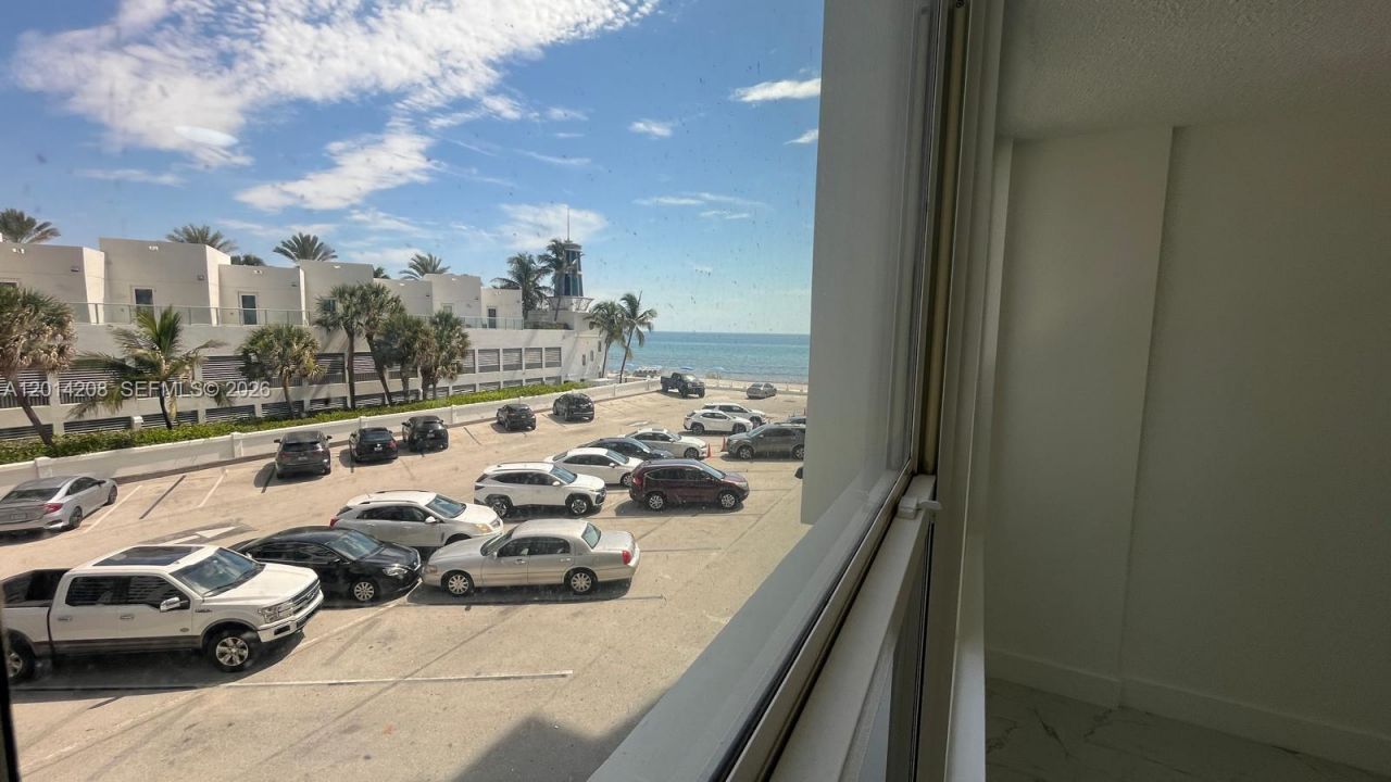 3505 S Ocean Dr, Unit 210, Hollywood, FL 33019 Photo