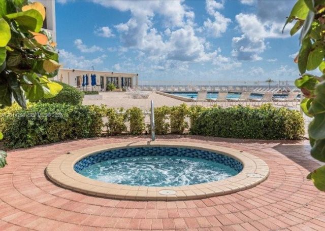 3505 S Ocean Dr, Unit 210, Hollywood, FL 33019 Photo