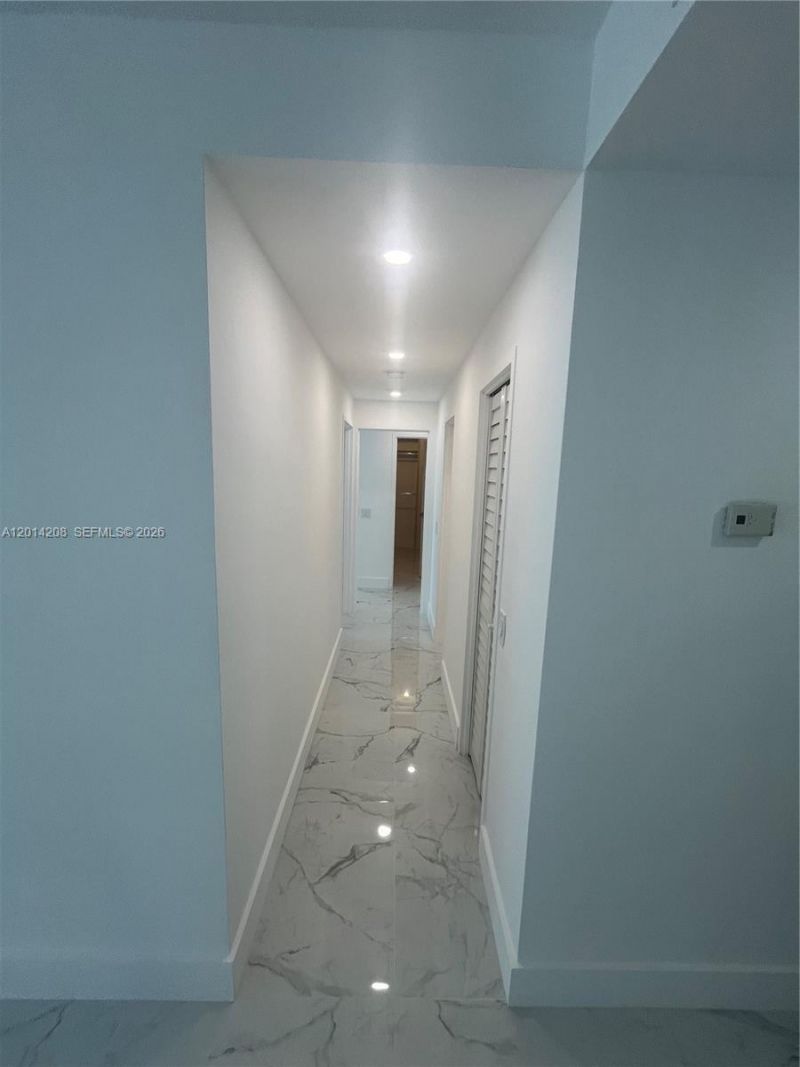 3505 S Ocean Dr, Unit 210, Hollywood, FL 33019 Photo