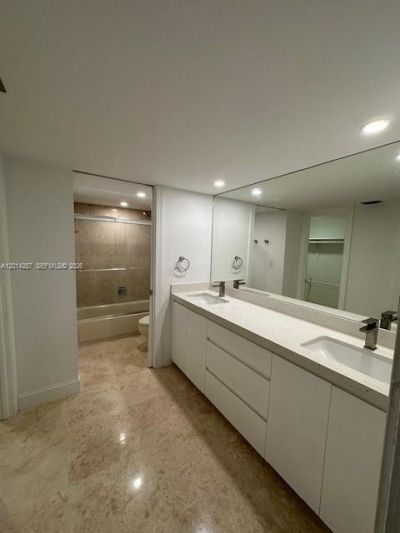 1121 Crandon Bl, Unit E1104, Key Biscayne, FL 33149 Photo
