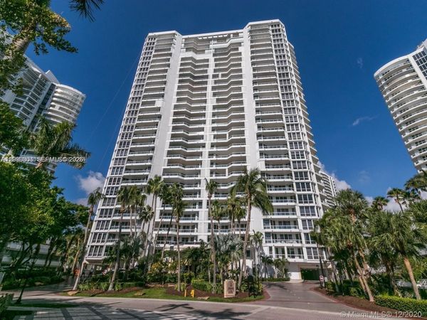 21150 Point Pl , Unit 701, Aventura, FL 33180