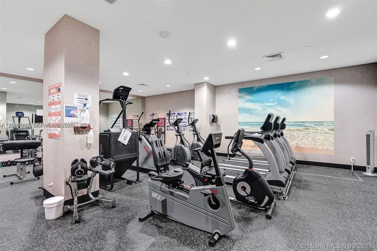 21150 Point Pl , Unit 701, Aventura, FL 33180 Photo
