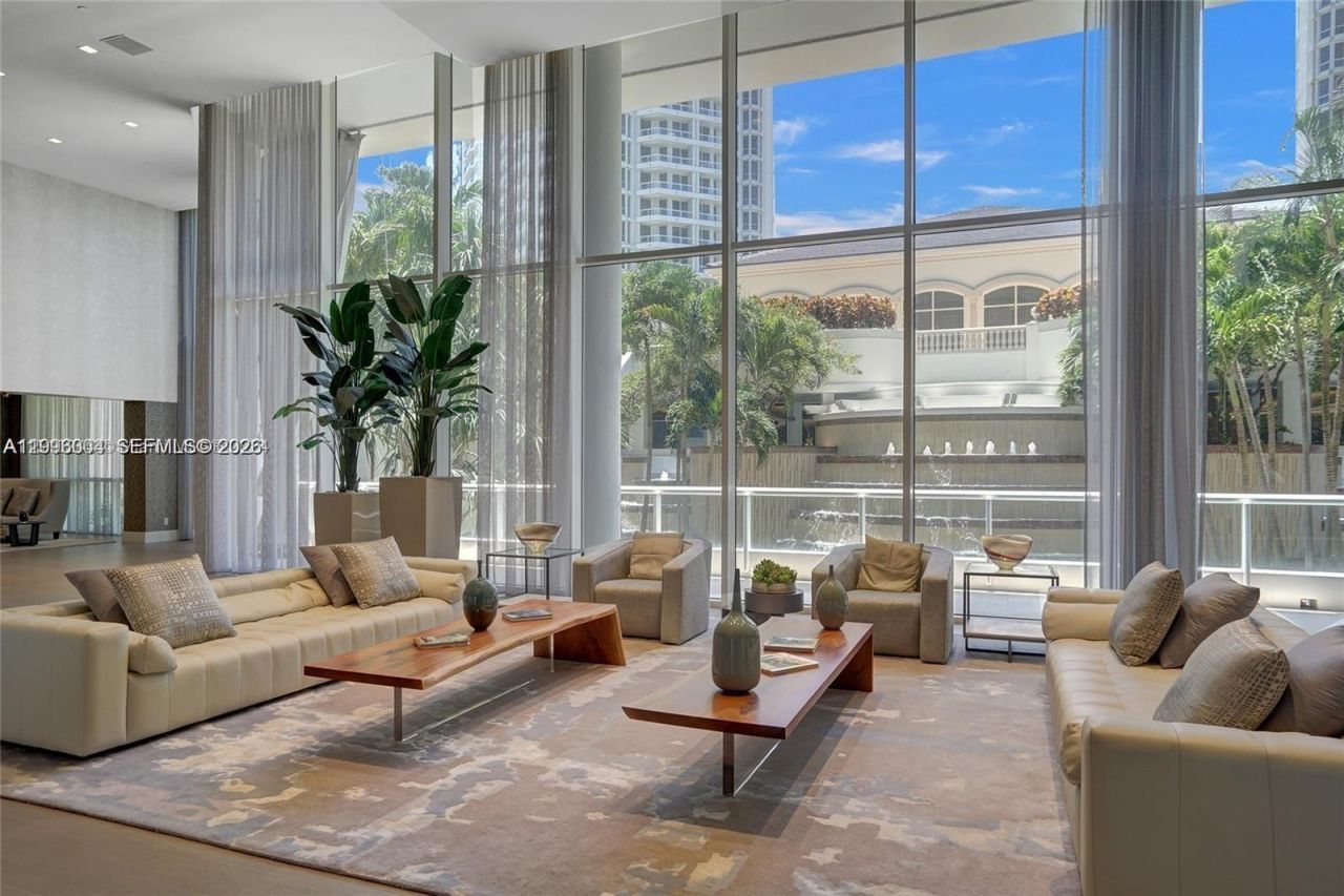 21150 Point Pl , Unit 701, Aventura, FL 33180 Photo