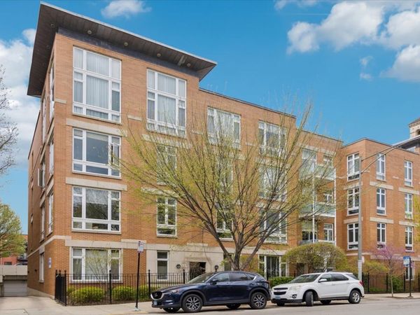 4150 N Sheridan Road, Unit 3S, Chicago, IL 60613