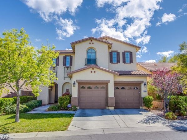 11245 Newbury Hills Avenue , Las Vegas, NV 89138