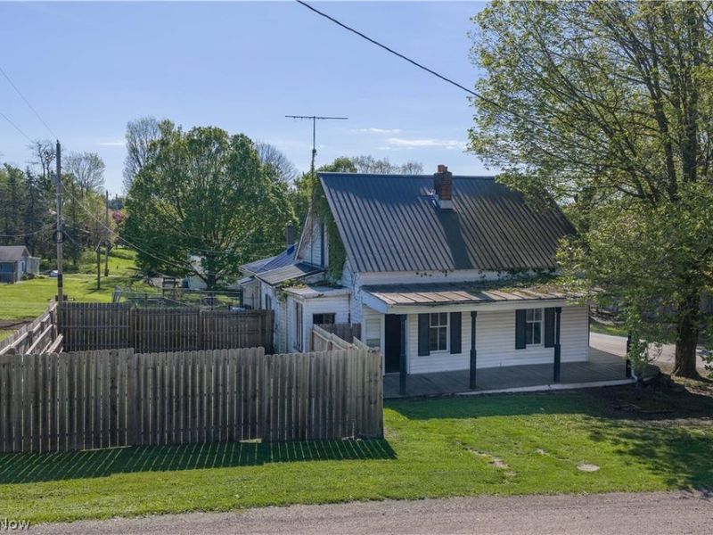 225 W Main Street, Deersville, OH 44693 Photo 3