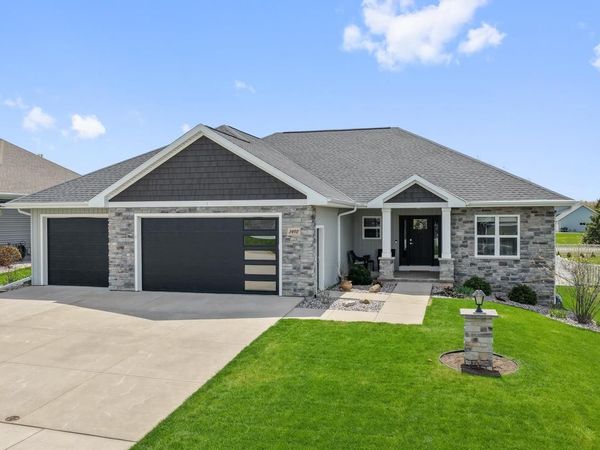 3492 MAYAPPLE DRIVE, Green Bay, WI 54311