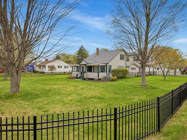 163 Ocean Road, Portsmouth, NH 03801