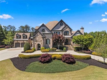 2725 Drayton Hall Drive, Buford, GA 30519