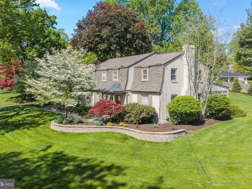 977 Ivycroft Road, Wayne, PA 19087 Main Photo