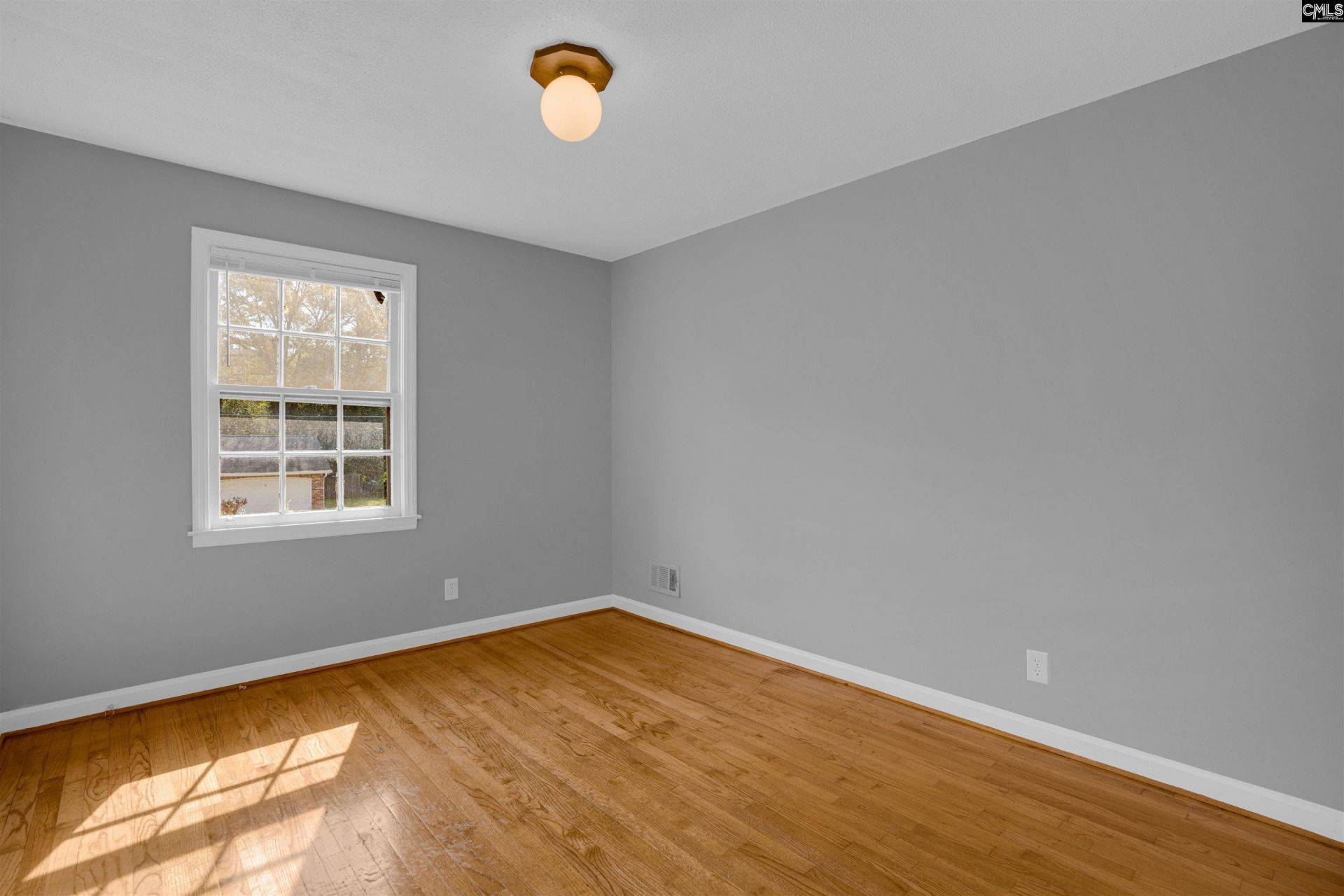 311 Spartan Drive Photo 26