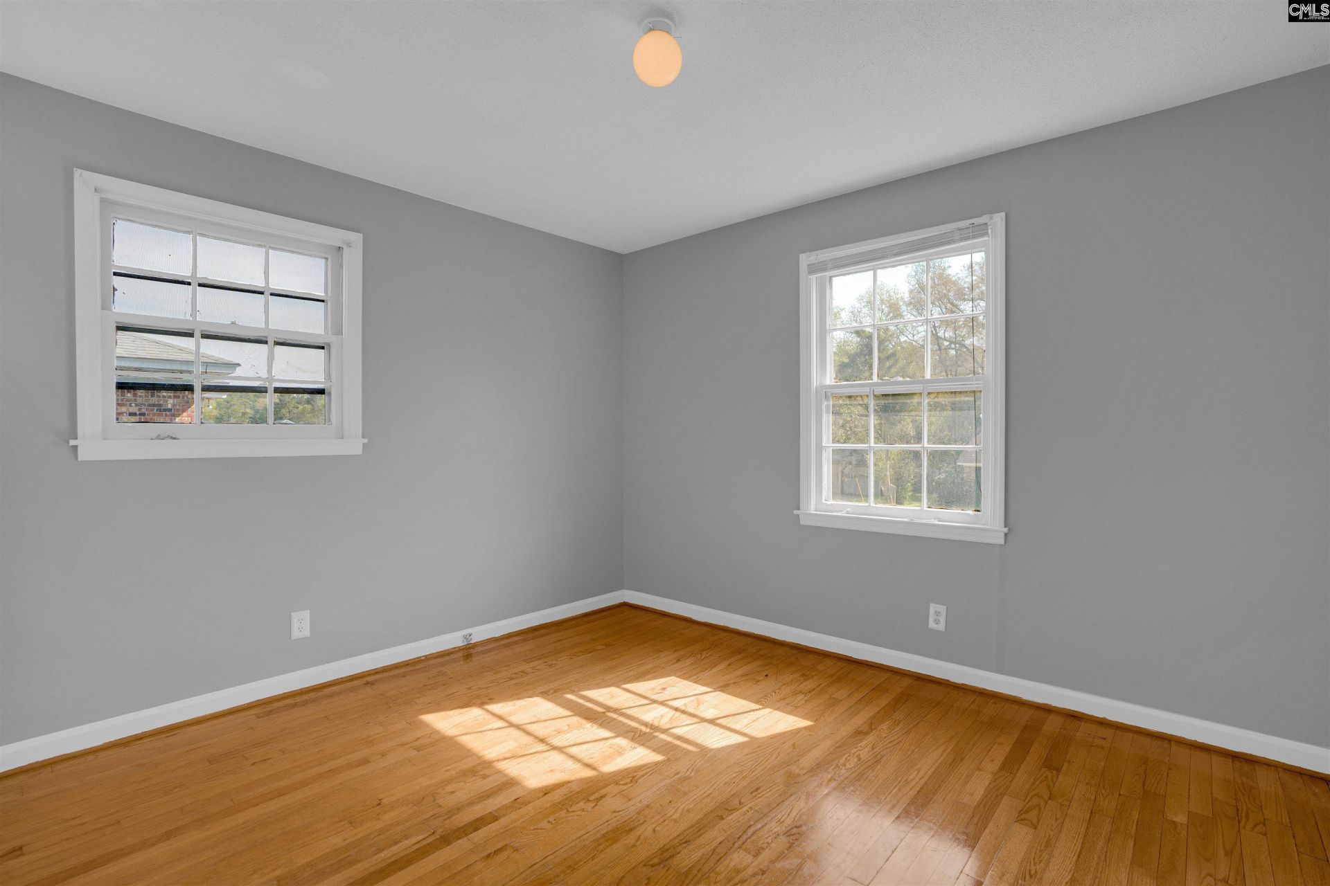 311 Spartan Drive Photo 30