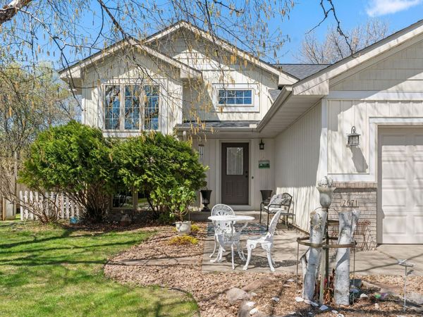 2671 Oakview Lane, Monticello, MN 55362