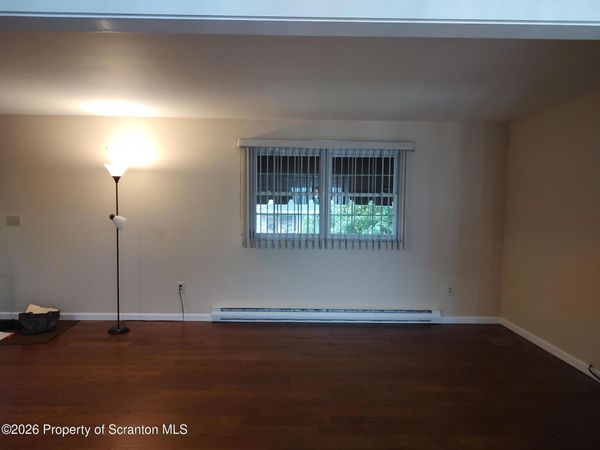 1438 Hawthorne Street, Scranton, PA 18504
