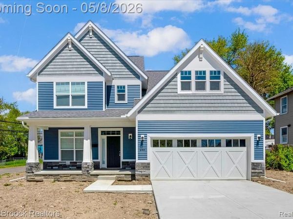 240 W Wilson, Pontiac, MI 48341