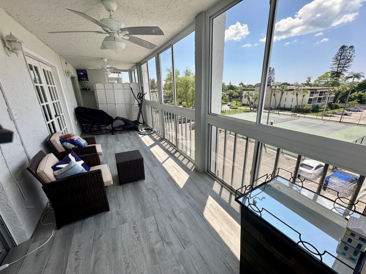 4908 38th Way S, Unit 401, Saint Petersburg, FL 33711 Photo