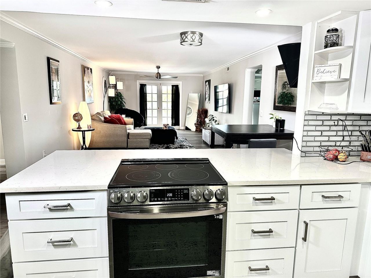 4908 38th Way S, Unit 401, Saint Petersburg, FL 33711 Photo