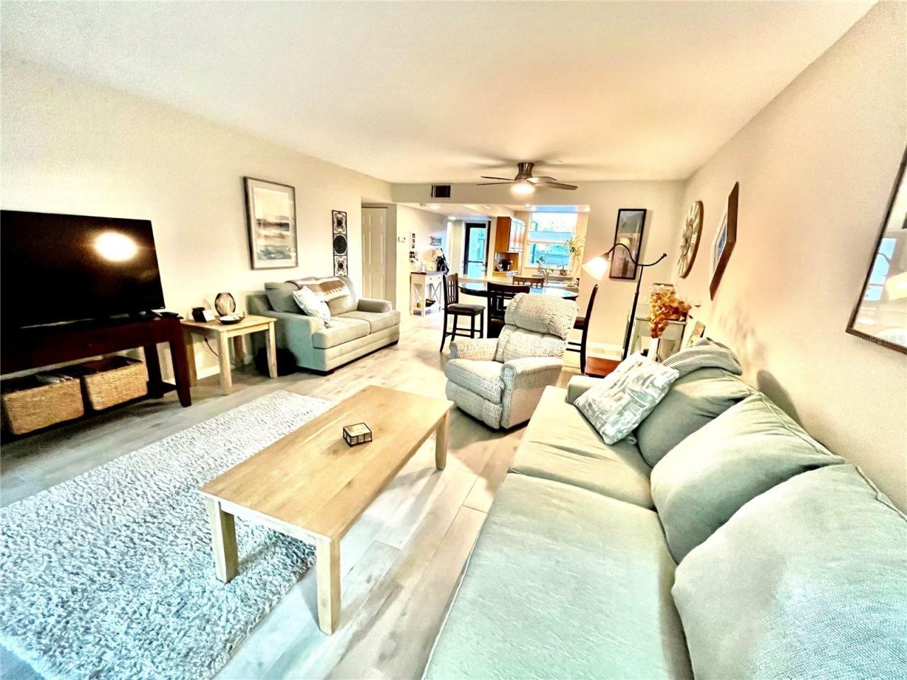 335 Springdale Drive , Bradenton, FL 34210 Photo