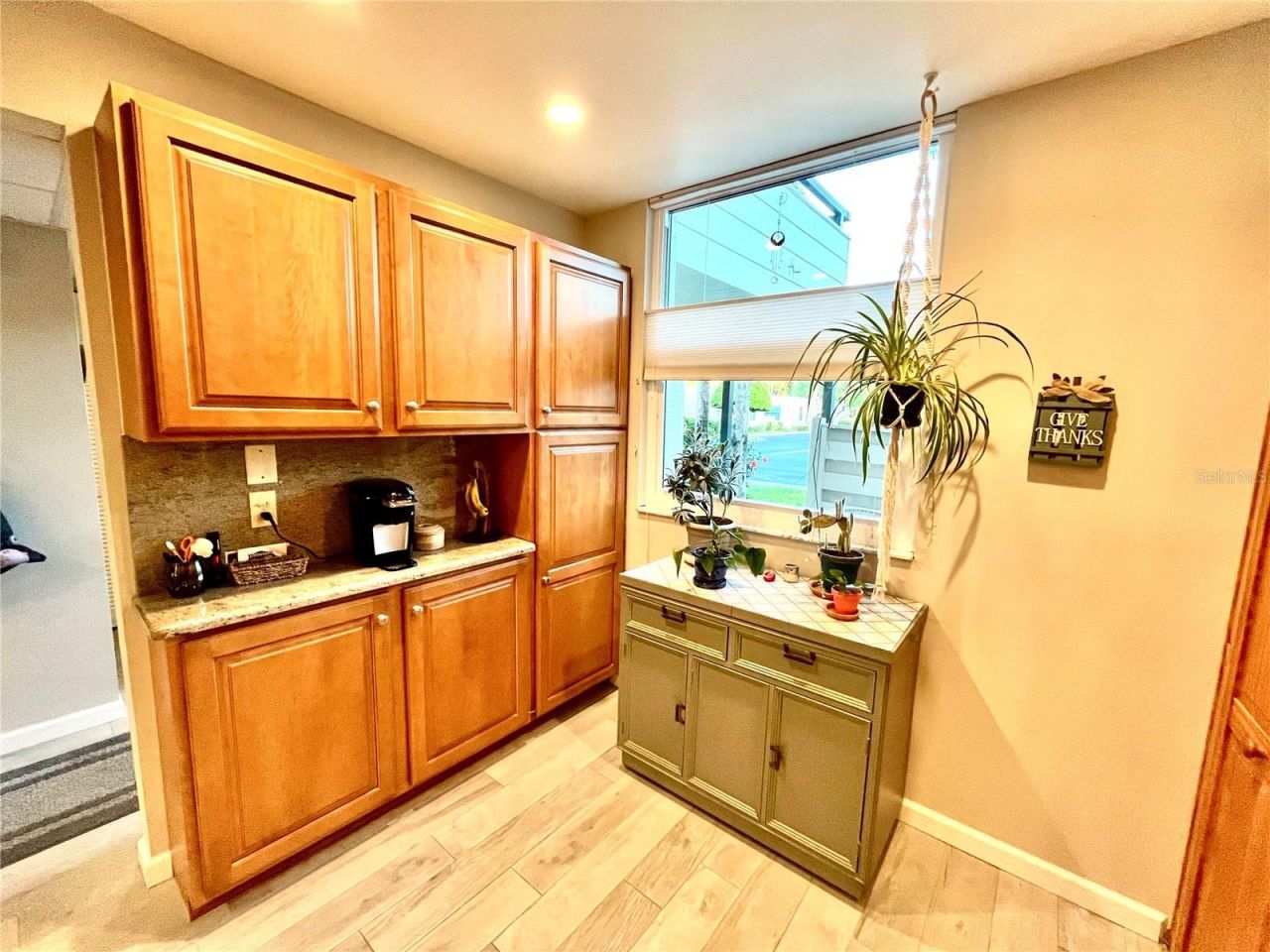 335 Springdale Drive , Bradenton, FL 34210 Photo