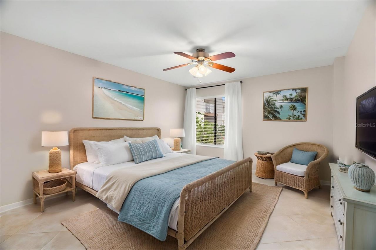 657 99th Avenue N, Unit 101, Saint Petersburg, FL 33702 Photo