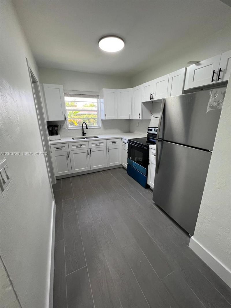2640 NE 215th St, Unit 2640, Miami, FL 33180 Photo