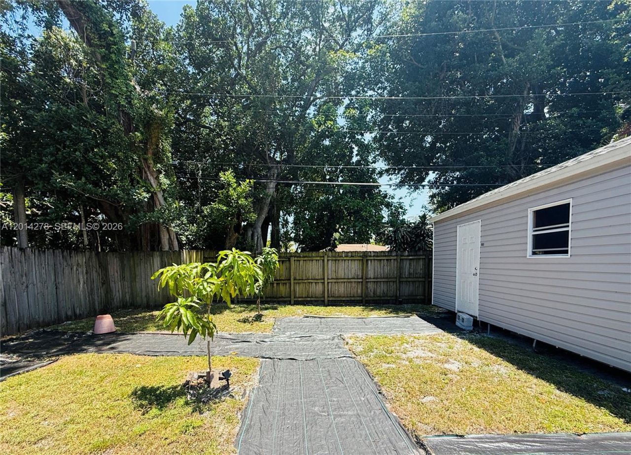 2318 Dewey St, Hollywood, FL 33020 Photo