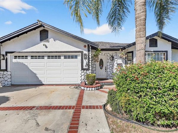 10939 Little Lake, Downey, CA 90241