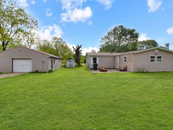 429 E Walnut Street, Brownstown, IN 47220