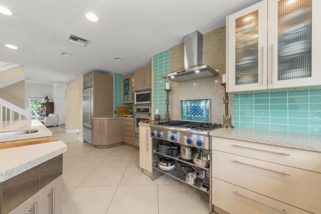 500 Kinzie Island Ct, Sanibel, FL 33957 Photo