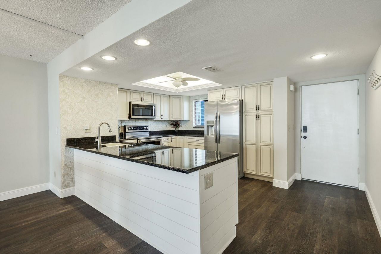 15011 Punta Rassa Rd, Unit 601, Fort Myers, FL 33908 Photo