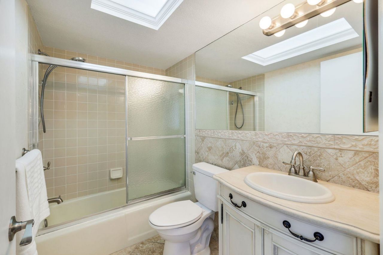 15011 Punta Rassa Rd, Unit 601, Fort Myers, FL 33908 Photo