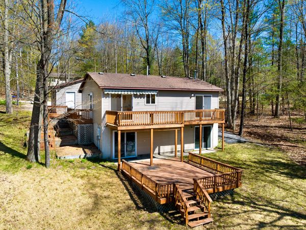 18851 Lakewood Circle, Lake Ann, MI 49650