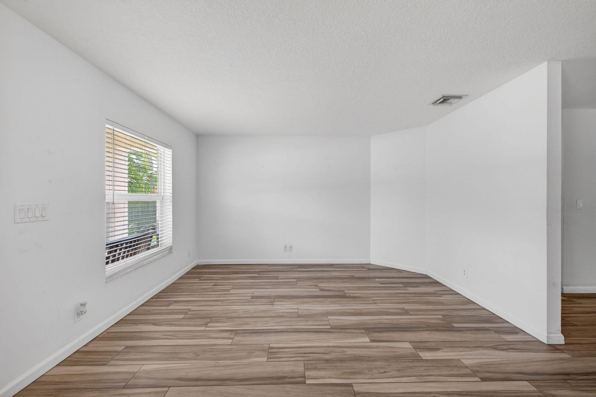 2392 SE Berkshire Boulevard Se, Port Saint Lucie, FL 34952 Photo