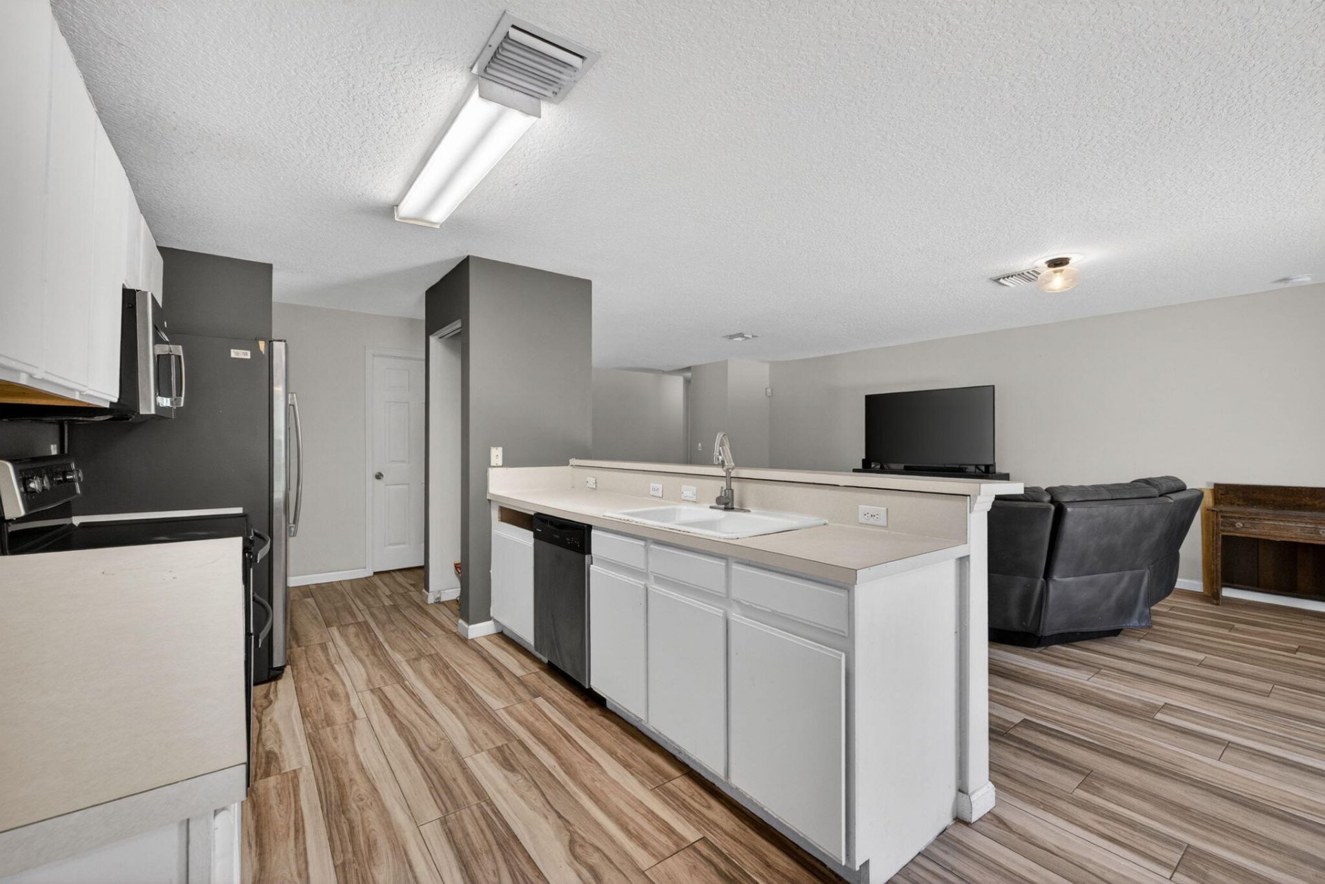 2392 SE Berkshire Boulevard Se, Port Saint Lucie, FL 34952 Photo