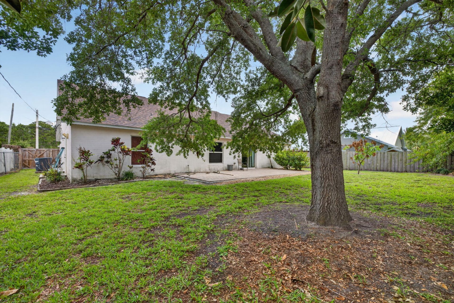 2392 SE Berkshire Boulevard Se, Port Saint Lucie, FL 34952 Photo