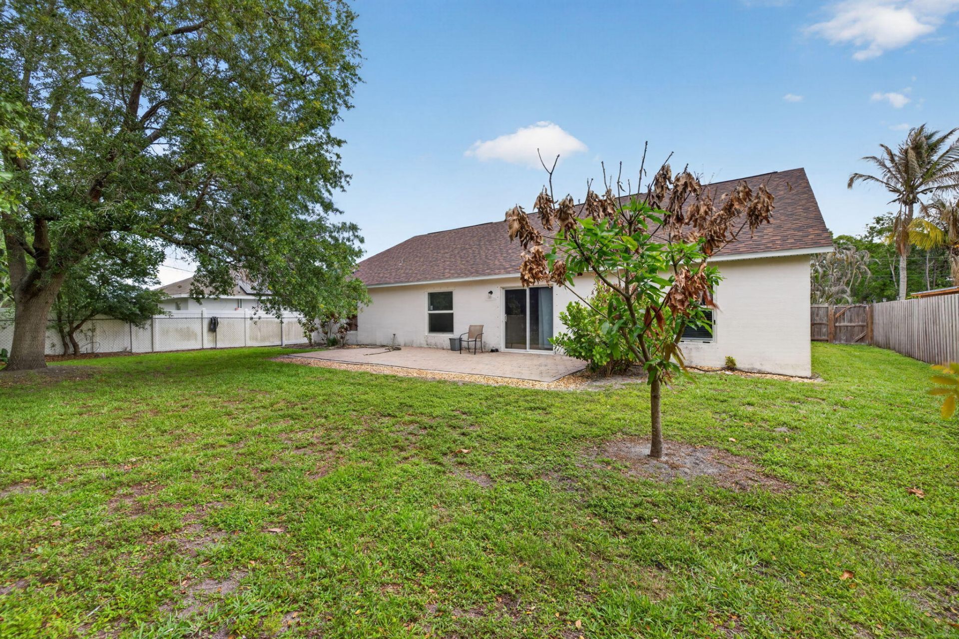 2392 SE Berkshire Boulevard Se, Port Saint Lucie, FL 34952 Photo