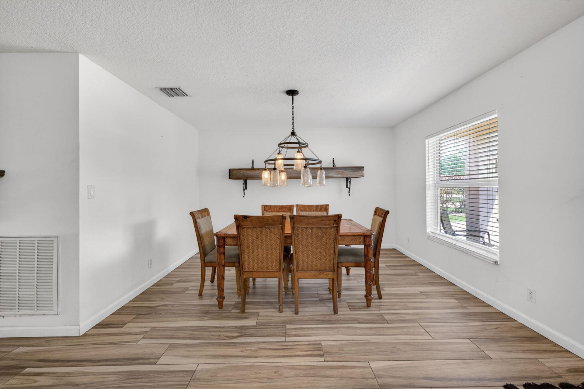 2392 SE Berkshire Boulevard Se, Port Saint Lucie, FL 34952 Photo