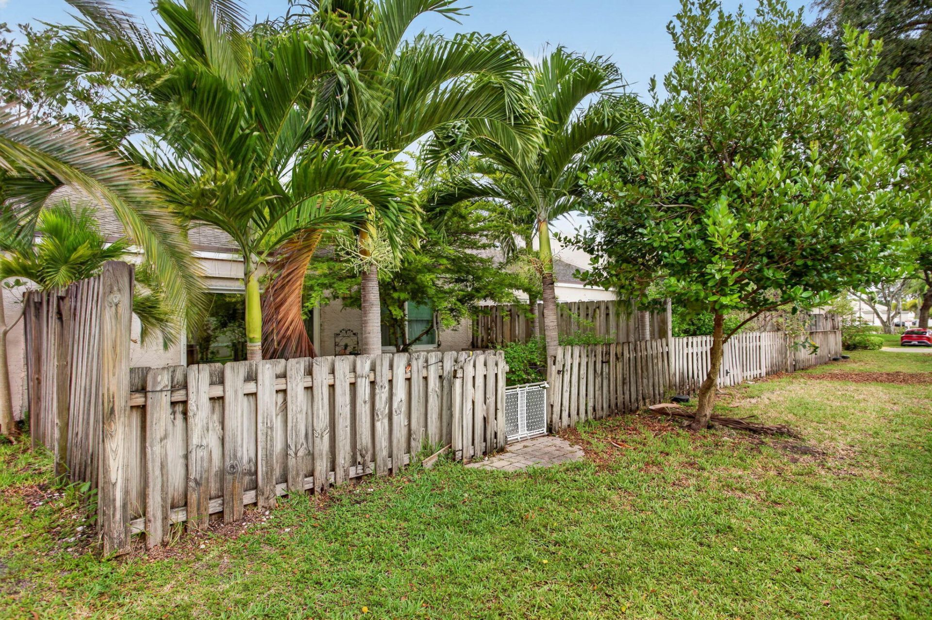 5028 NW 11th Way, Deerfield Beach, FL 33064 Photo