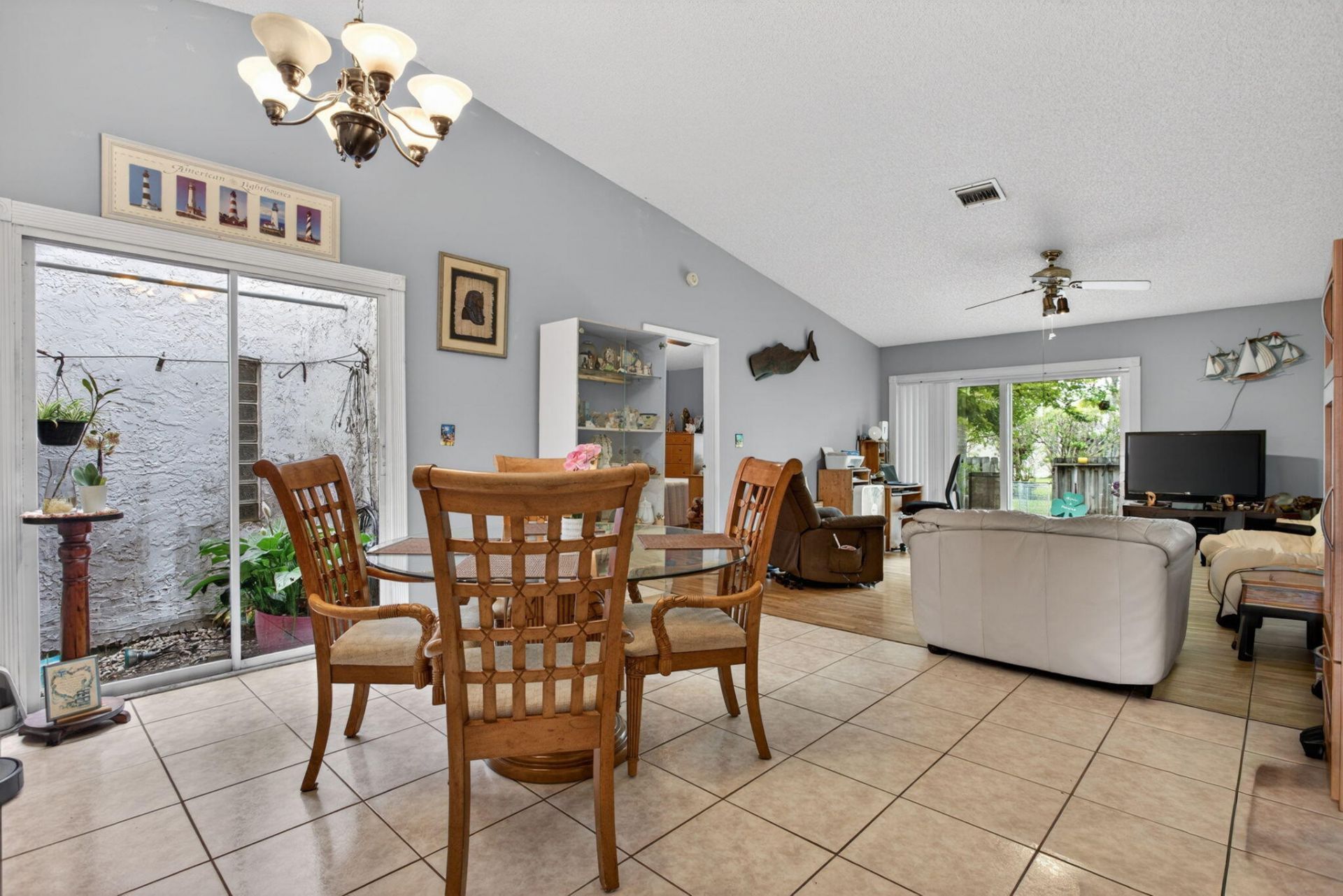 5028 NW 11th Way, Deerfield Beach, FL 33064 Photo